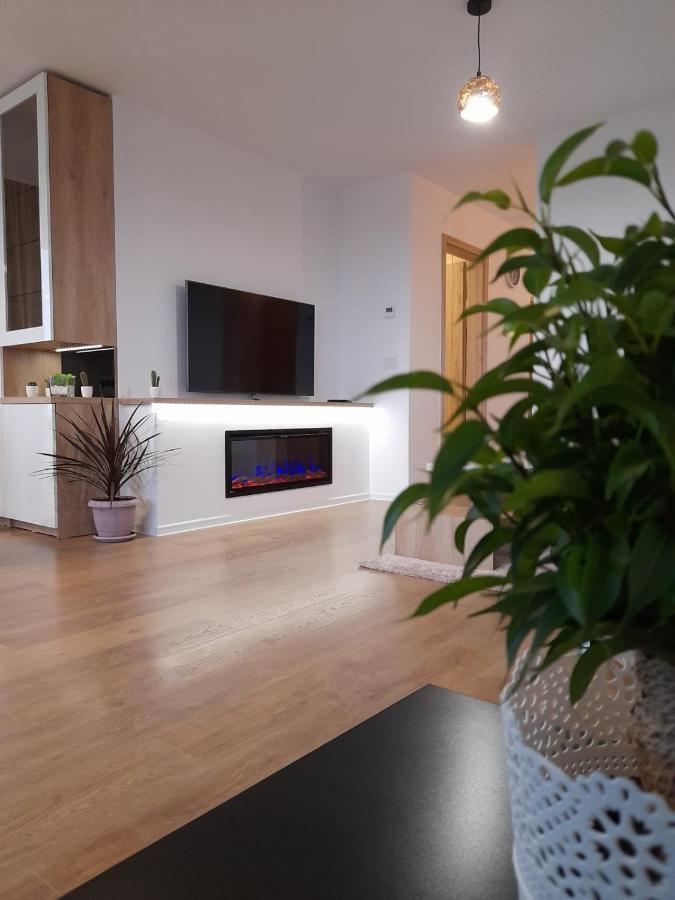 Luxury Panorama Apartament,Coresi Braşov Exterior foto