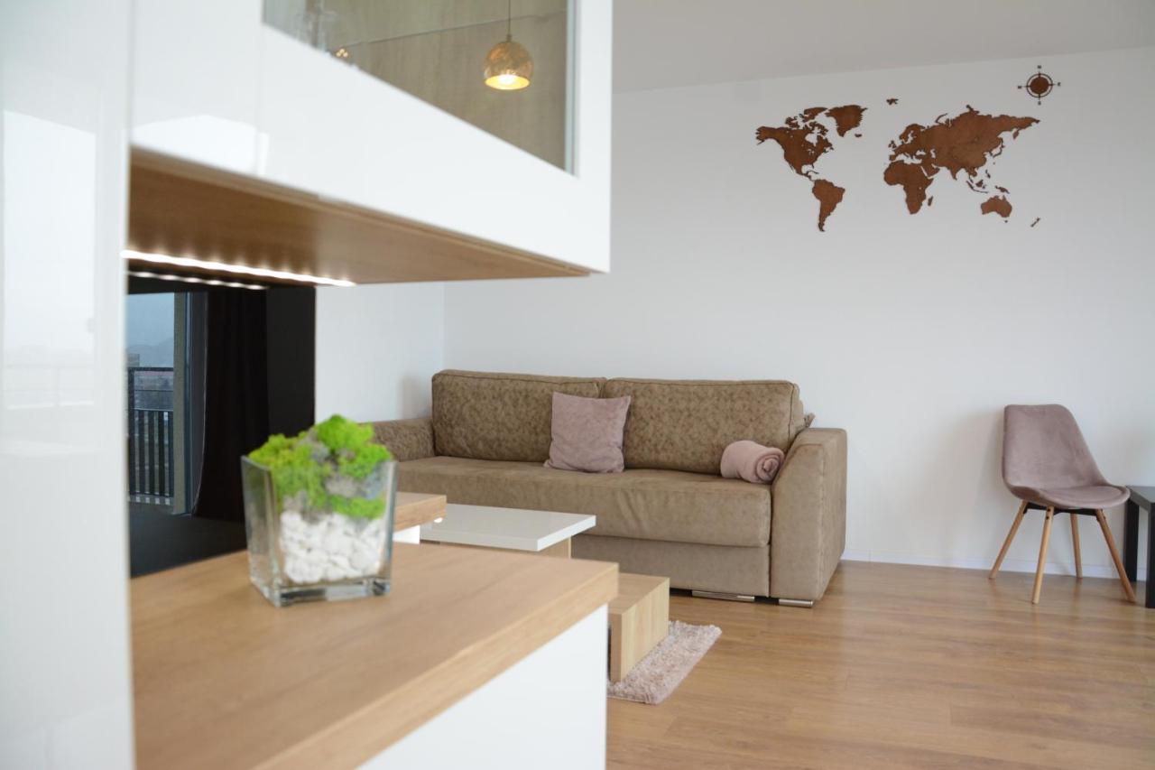 Luxury Panorama Apartament,Coresi Braşov Exterior foto