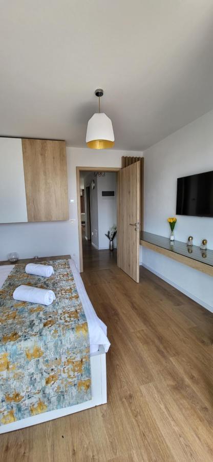 Luxury Panorama Apartament,Coresi Braşov Exterior foto