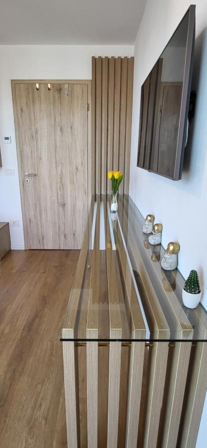 Luxury Panorama Apartament,Coresi Braşov Exterior foto